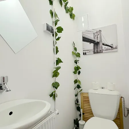 Butterfly - 15 Minutes To Old Town & Sea Homestay szállás