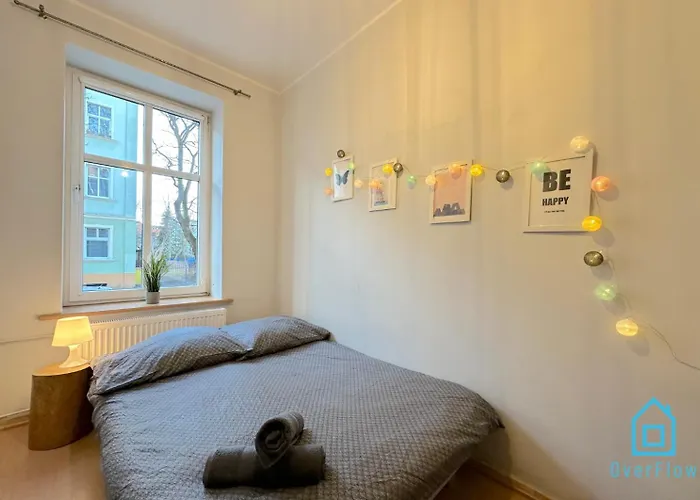 Butterfly - 15 Minutes To Old Town & Sea *