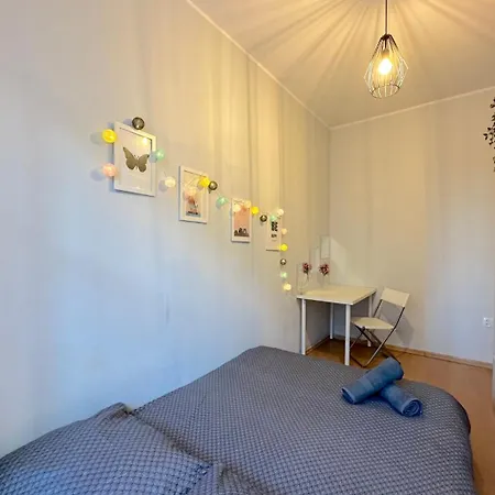 Butterfly - 15 Minutes To Old Town & Sea Homestay Gdansk